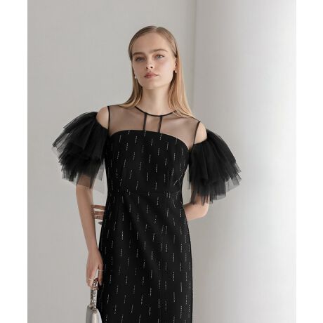 [^:LJES625202]؂₩Ə炵˔IChXVA[ȃ`[ŔfReāAɂ{[̂`[Aiȉ؂₩vXBŜɎU΂߂ꂽXg[AтɋPo܂B@ׂȃ`[fނƌ̃JbgC▭ȃoXŔAw̘rRɃJo[BIoTÂ鏗炵܂BcCICVGbgɁAXbgvX邱Ƃŕ₷ƌy₩𗼗Bɍ߂̃EGXg}[NArʂƃX^CAbv܂MODELF173CM B/77 W/58 H/86 pTCYFS