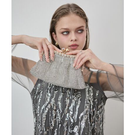 [^:LJAC625085]OWA[ȋPőiグArW[obÕCXg[ґɂfReBuŉ؂₩ȃfUCBǂ̃J[󂯂ĔPA䂫܂Bt[ɂ͑嗱Xg[{A܂ŃWG[̂悤ȑ݊oB`F[tŃNb`ƂĂV_[obOƂĂg2waydlBhXX^Cɂ͂AVvȑ̃ANZgƂĂ􂵂܂B