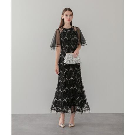 [^:LJES625241]@ׂȃXpR[hJSʂɎ{ꂽAOWA[ȃOhXB󂯂Ă߂XpR[Aтɉ؂₩ȑ݊܂BfRe瑳ɂĂ̓VA[`[dˁAy₩ŏiȈۂɁB̂`[X[uA̘rӂJo[炵o܂B{fBCĂ}[ChVGbgAX^CAbvʂ܂BhXŜɃXpR[AȂ@ׂȃtW炢AтɌy₩ɗhĉ؂₩߂vXBubN̓VbNŃ[hȈہAO[͋CiY_炩\BʂȓtH[}ȃV[͂Ap[eB[IłfꒅłBMODELF169CM@B/75@W/61@H/85@pTCYFS