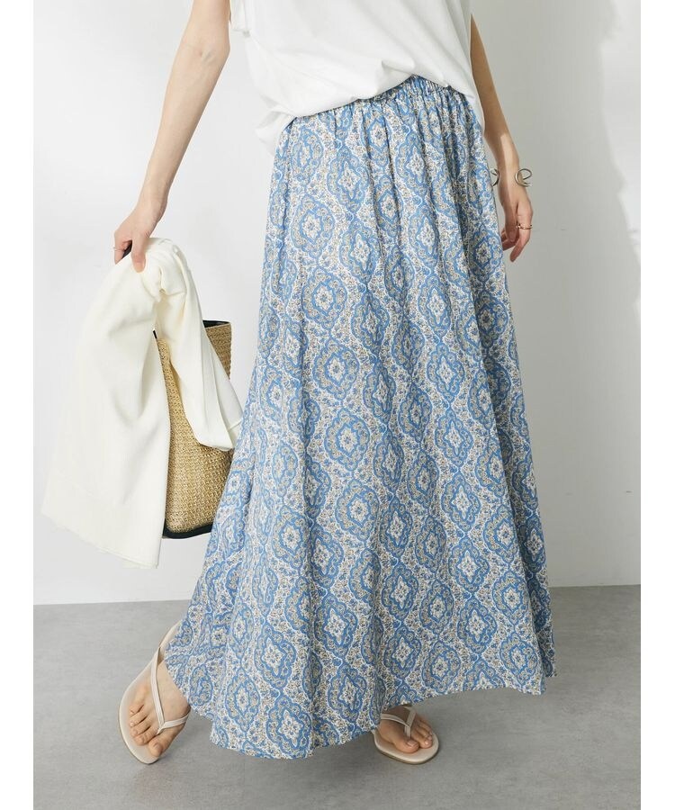 店内商品がすべてレジにて半額！！ ce016-32390-d01b.jpg?basethum=225 スカート