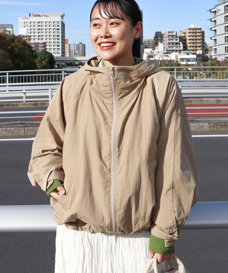 新品未使用タグ付き アーバンリサーチサニーレーベル マウンテンパーカー ベージュ cd011-85940-03b.jpg?basethum=225