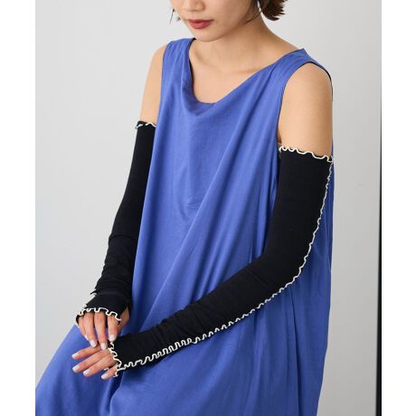 [^ԁF0P000543000]UVJbgƐڐG⊴ŗĂ΍y@\zUVJbg^ڐG⊴(LVg[H)G߂ɌȂA[Jo[BȂ߂炩ȔG̒|[fށBO^CvŎ茳̘r܂ł܂BEŋCfUCBG߂łKɒp܂Bfp摜́A̓ŐFČꍇ܂Bg̃j^[ɂďi̐FČꍇ܂B