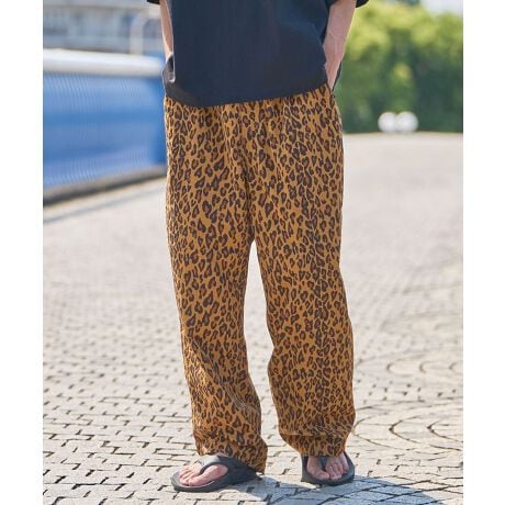 [^ԁF0P000891700]yƓ₷́BJ[ŗVׂVFtpcBVJƂ̃iCfނgpAVFtpc^CṽC[W[{gBEGXg͑SdlŃNɐāA܂ŃXgƗXg[gVGbgAJWAȂƂۂ^Ă܂B肵TCYȂA炵ȂȂ̂|CgłBJ[oG[V́AԂ̃ubNJ[LɉAu[Ep[vEIp[hȂǁAR[f̎ɂȂFCibvBVvTVcƍ킹邾ŁA{̃Xg[gX^C܂BXj[J[Lbv킹΁AC킸gho钅ȂɁBIp[h̓mg[ACeƍ킹邱ƂŁAlۂȂ܂Big͂As⃌W[AtFXȂǂ̃V[ɂ߁BJ[ႢőĒ񂷂̂Ȉ{łB[Ȃ]ň[][Ȃ]Lk[Ȃ]n[Ȃ]|Pbg[]fp摜́A̓ŐFČꍇ܂Bg̃j^[ɂďi̐FČꍇ܂B