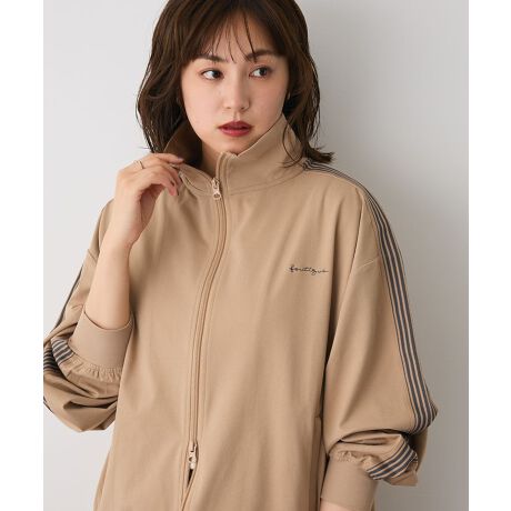 [^ԁF0P000467700]KX^CA@\hgbNWPbgByʂŃTbƂ|GXefނɁAڐG⊴UVJbgAȂǂ̋@\jZbNXdlBX|[eB[ȌڂȂh[v̂VGbgŁAfC[ANeBuV[܂ŕL􂵂܂BJ[͖Lx6FWJŁA炵ꖇÎׂ́BTVc^Ngbv̏ɉHD΁AĂH܂Œ񂵂\BWbv߂ănClbNɂ΃X|[eB[ȈۂɁAJăbNX̂钅ȂɂƋCɍ킹ĕ\ς܂BXJ[g⃏s[Xƍ킹Ĕo炵X^CɂApcƑgݍ킹ăXg[gɎdグjX^CɂtBbgBV[I΂jZbNXŊy߂閜\ACełB[Ȃ]ň[][Ȃ]Lk[]n[Ȃ]|Pbg[]fp摜́A̓ŐFČꍇ܂Bg̃j^[ɂďi̐FČꍇ܂B