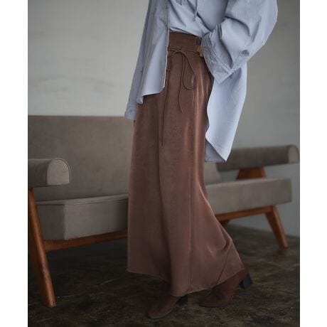 [^ԁF0P001045600]茩āAȂꊴBiɒ񂹂TeOXJ[gقǂ悢򂪑lۂۂ^Tefނ̃OXJ[gBEGXg̓Ch؂ւň芴Aׂ߂̃{ANZgɂȂĂ܂B̂VGbgő̂̃CEɂAƒȂ̂͂łBAC{[EuEEu[O[3FWJŁAx[VbN獷F܂őoG[VłBTVcXEFbg킹΃JWAɁAuEXjbg킹΂ꂢ߂ȈۂɎdオ閜\ACeB̓Xj[J[Ȃ甲̂fC[X^CɁApvXȂʋ΂₫Ƃʂɂ􂵂܂BV[YXŒfފȂ̂ŁAgbvXŒy߂̂|CgłB[₠]ň[][₠]Lk[₠]n[Ȃ]|Pbg[Ȃ]fp摜́A̓ŐFČꍇ܂Bg̃j^[ɂďi̐FČꍇ܂B