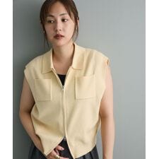 衿付きジップベスト