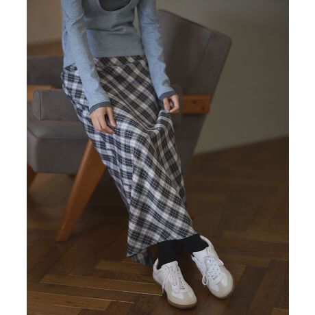 [^ԁF0P001046200]nBV[őIׂICXJ[gBoCAXdĂICVGbgŁAƌȂ瓮₷˔XJ[gBɐ[߂̃Xbg邱Ƃő΂ǂAOłKɒȂ܂Bfނɂ͒悢݂ƗAтɂꂢȗhꊴoĂ܂BJ[́Ax[VbNɎg閳ñubNƃuEAX^CÕANZgɂȂ`FbNubN3FWJBn͒ʋ΂₫ꂢ߃R[fɁA`FbN̓JWAghoɊ􂵂܂BX^CÓAĂTVcT}[jbgCČy₩ɁAH̓VcWPbg킹ăV[YCNɁBXj[J[ŔôAu[c⃍[t@[őlۂ܂Ƃ߂̂߂łBIIt킸LV[Œ񂹂閜\ACełB[Ȃ]ň[][Ȃ]Lk[Ȃ]n[]|Pbg[Ȃ]fp摜́A̓ŐFČꍇ܂Bg̃j^[ɂďi̐FČꍇ܂B