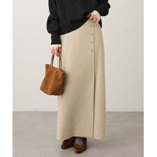 ラップ風Iラインスカート