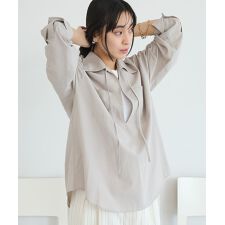 Vネックスキッパーシャツ