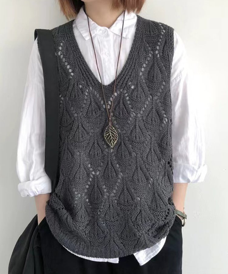 ロングシーズン大活躍Vネックダイヤモンド柄透かし編みニット