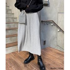 細プリーツロングスカート Aラインスカート 着痩せ 軽やか