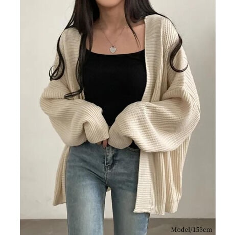 [^:SEU25FT1061]TNbƉHDĉ܂I[o[TCYjbgJ[fBKBDESIGNECi[I΂ȂVlbNŒ܂킵₷fUCBE{^Ȃ̃fUCŁAXgXt[ȒSnBEӂƂ{[X[u|CgBỄCE킸EGXgqbvC̑̌^Jo[ɂBFABRICE炩ĝ݂鐶nBELkXgXt[ȒSnBSTYLINGEfjXbNXƍ킹JWAX^CɁBEOXJ[g⃏s[X̏ォHDK[[ȒȂ߁BEH̉HDɂ͂Atɂ߁BEAE^[̃Ci[Ƃē~̃C[hR[fɂ