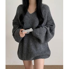 【小柄さんにおすすめ】オーバーサイズVネックニットプルオーバー