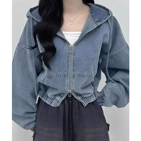 [^:SEU25FT1075]~ȂꊴB1ŏ{oXfjt[fBBVGbg̃V[gu]{[̂X[uƐ̃MU[ŁAgh́gRpNg~[YhoXBhbvV_[ŃbNXo̗fUCvXARȂȂꊴo܂B2WAYWbvdlŒȂݏ㉺ǂ炩JWbvfUCŁAX^COɓvXBpIȃtg|PbgtJWAȕ͋CcAfUC߂dオBEɃSŃVGbgL[v{[̂tHȂARpNgɂ܂Ƃ܂VGbgłBfތy₩ȃfjfނgpB悢݂ŋG߂̕ςڂɂ҂BJWAA炵ȂdオBX^CONbvhāAnCEGXg{gƍ킹ƃX^CAbvʔQBXEFbgpcWK[ƍ킹Ċ؍Xg[gR[fɂBs[XɉHDāÂtF~jJWAɎdグ̂߁BV[Y킸g閜\AE^[ƂāAfC[ɑ劈􂵂܂B