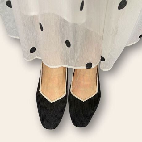 ブラック ライン【19.5～27.0cm】リブ編み　ラウンドトゥ・4cmヒールニットパンプス