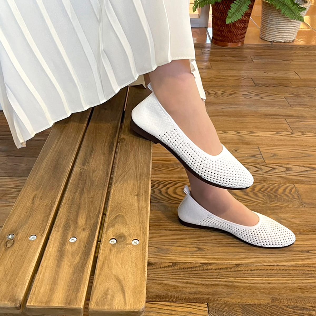 [}C]BOUQET 􂦂yʃjbgpvX/nXL[ihusky Co.Ltd.j WHITE