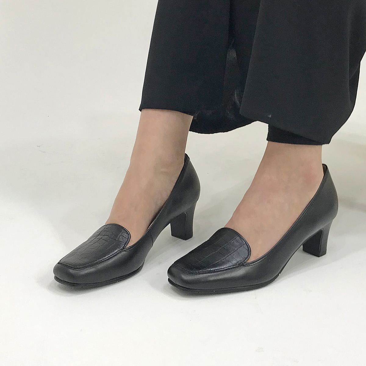 [}C]yvz^U[Rr 5.5cmq[pvX/nXL[ihusky Co.Ltd.j BLACK