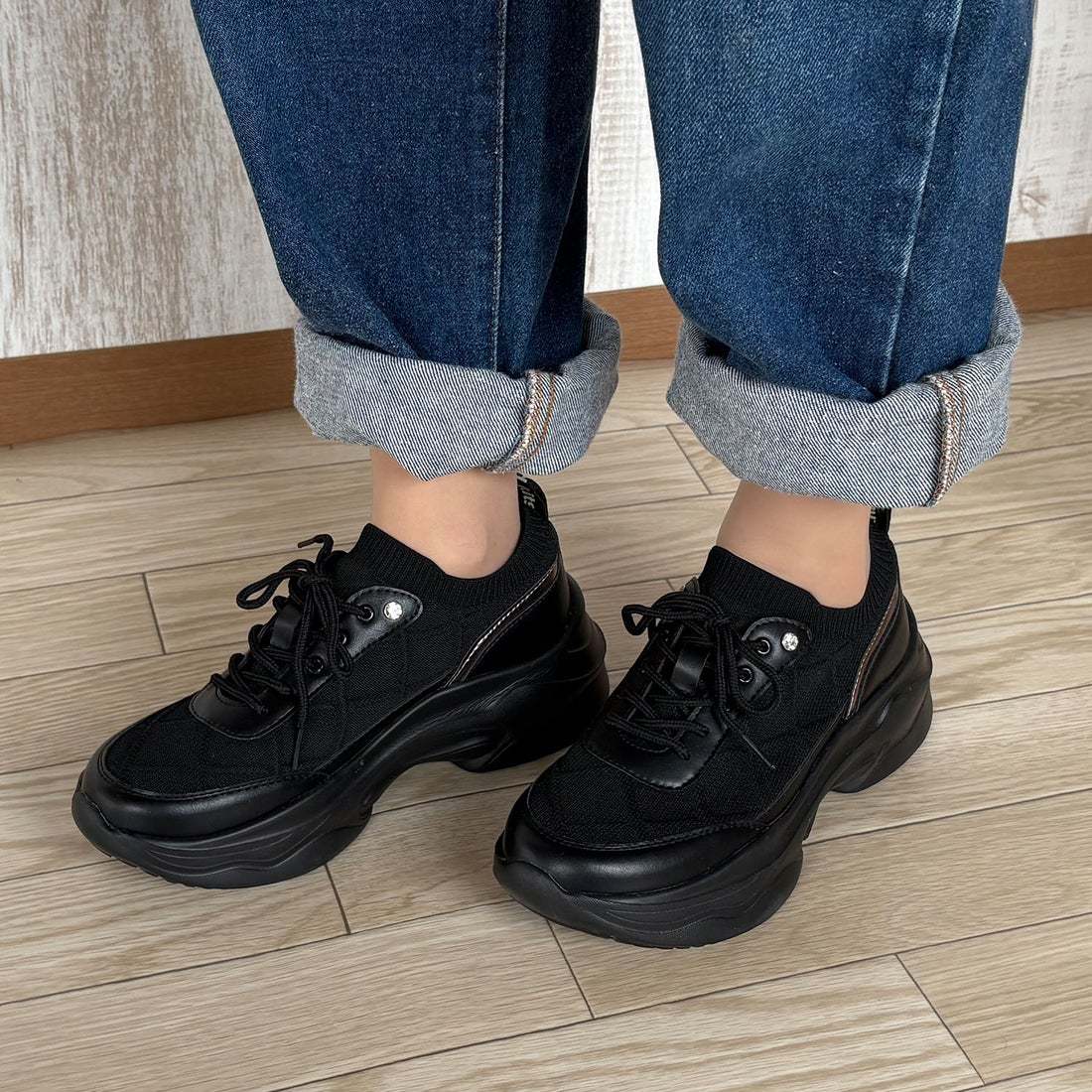 [}C]KITSON Lbg\  EFbW\[ y [XAbv jbgXj[J[/nXL[ihusky Co.Ltd.j BL/BL