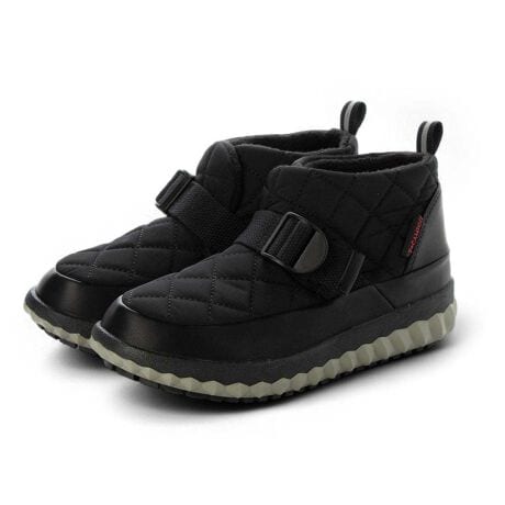 Shoes.No.5510TOKYOCAMPGO/g[L[LvS[@4cm4Ԗhh_CLeBOV[giCu[cyfށzAbp[̃{fBɁA@\iCgpBAEg\[獂4cm̉ӏɂ́AiCAbp[̏ォhfނPUɃXeb`ɂ͖he[v\ĂׁA4cm4ԖhdľNAĂ܂B}ȏJ␅܂ȂǂɂSłB{ɂ́Ayɒ]̂鍂\fTPR(T[vXeBbNo[)gĂ܂B[ʂƔSĈ鎿Ȃ̂ňS̖h݌vƂȂĂ܂BCjOinjɂt[XfނgpĂ̂ŏ_炩KłByfUCESnz@\̑fނfBeB[ȂǃAEghÃGbZX胊bNXɃAWiCu[cB߂̏Ȃ̂Ń`bJu[cnCJbgXj[J[̑̃ACeƂĂłBC\[JbvC\[𓋍ڂĂ̂ŗSnQłBLeBÕAbp[lۂāZBXeJ[R[gIChWPbgȂUKACeƃR[fBl[gĂ݂Ă}b`łBܘ_X|[c~bNXEAEghA~bNXȂǃJWAȃX^CȎɂ߂łB@\fނ𑽐gpĂ̂Ń^E[XłȂnCLOEH[LOȂǂłł֗ȃACełyTCYzi23.5cm𗚂ĂX^btMTCYŃsb^łB߂̌Cł̒p̏ꍇ1TCYオ߂łBTCYɂ͌lׁAQlxɂlBhH{Ă܂Shł́A܂BShł͂܂̂łӂB