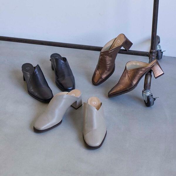 アシンメトリーチャンキーヒールミュール | ディッシー(D'ICI