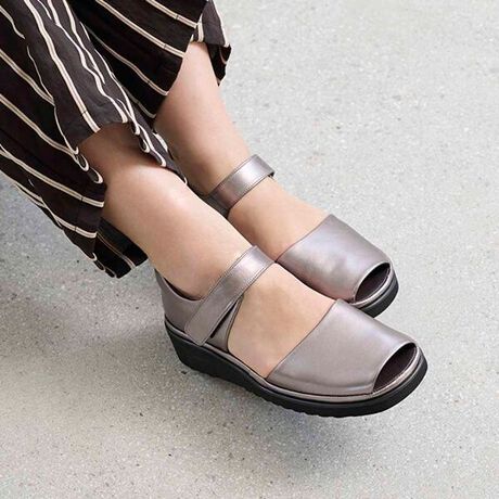 [^:DIYN59223]VvD'ICIԂ̃xNI[vpvXBܐ̂T߂ŁA\bNX킹ŒV[YłBNbVŁAƂĂyԂǂASBƂ̗̓NbVŏ_炩AvZꂽւ̃tBbgꂵꑫBt@bVI΂ȂtH́AfC[烊][ĝ܂ő劈􂵂ĂꂻBD'ICI fBbVBfDݍށAyE_炩SnBLEyʁE芴cu₷vA₩ŁARŁAVvȃtHB㎿ȑfނւ̂Biƌy킹l̏֌AтuhBvbg@ibvEށE~EނD킹AX|Wƒސ@jMODE ET JACOMO [hGWR DICI fBbV[f F BLALGYE{viXeAj^GYME{viV[vj#C #O # #s #T_#bV#Xgbv #X^CAbv #r #q[4^Xg[2^CY2Eij