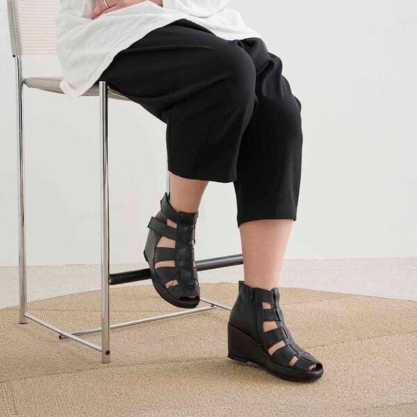 グラディエーターウエッジブーツサンダル | ディッシー(D'ICI