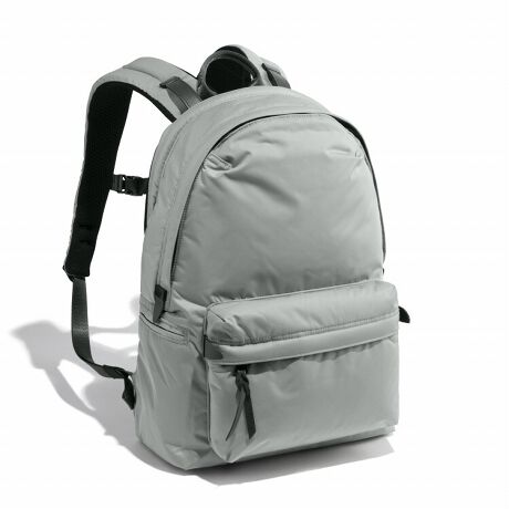 [^:60214]yURBAN OUTDOORze[}ɌfAIƃIt̉V[XɑAobOƃEFAĂ郉CtX^CuhłBVvȃfUCɎU΂߂ʂȋ@\ƁAXg[[fޑIтŁA̕炵莩RŉKɂv_NgWJJWAX^CɌȂI[ZeBbNȃACeɁAssɕKvȃt@NVzobOV[YqCITY/VTȓfޑւfBfނDICROS SOLO֕ύX邱ƂŁAWF_[X^CɂƂȂA\bhŃA[oȃeCXgȃf܂BuUNTRACKṽACRACeƂĒĂfCpbNBI[ZeBbNȌڂȂA܂ł̃fCpbNɂȂʂȃM~bNuTOP OF THE DAYPACKvڎw܂BjZbNXŎgVvłȃfUCłBVvȃfUC͂̂܂܂ɁAO猩ɂtg㕔Ƀgbv|PbgATChɃX}[gtHpXP[Xoꂵ₷I[v|Pbgƃt@Xi[|Pbgꂼzu܂BQC^CvŁAƗ14inchΉPC[Xy[X܂B14inch PCTCYFW33~H24~D2.5 cm{f́CITY/VT̃fCpbNǂAlԍHwɊÂƎJjo[Tn[lX()𓋍ڂ܂B葽̃[U[ɃtBbgAKȔwSn񋟂܂Bijjo[Tn[lXɊÂϓIȃbNn[lX`BbNp̐l̑JA20`60΂܂ł̒j팱60vBϓIȃn[lX`AtʒuAtpx𓱂ƂŁA葽̃[U[ɃtBbgujo[Tn[lXvƂčœK܂BDICROS SOLOƂȂuSOLOTEXvxɐDグĂ邱ƂÂ鉐₩A`Ԉ萫ɗDAVɂȂɂƂ_킹Ă܂BɁAEϋvnCXybNȑfނłB