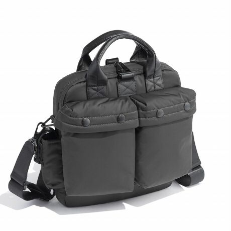 [^:60342]90Nȍ~U.SR̃wN[pƂč̗pꂽf̃wbgobO`[tɃ~jTCYփAWBftHgƂȂ`͓PAS̓Iɏk邱ƂŁARpNgȃwbgobOƂď؂܂BV_[obOƂăii|dl͂̂ƁA񂰃~jg[gƂĎX^C߂łBV_[Xgbv͎O\łBnh̓ftHg̃iCł͂ȂAU[֕ύX邱ƂŁANIeBAbv}܂Bi𐋂wbgobO{f́A90Nȍ~U.S.R̃wN[pƂč̗pꂽwbgobO𒉎ɍČiBԎsɂ͂قƂǗʂȂ󏭂ȃfx[XɁAוɎ܂ł蔲Ďdグ܂BIȃ|CǵAXibv{^dlEwʂ̑傫ȃ|PbgEgꂽ}`()ȂǁB90NȑÕfƔrAZLeBƗ֐コ݌vŁAI@\IȃAJ炵fUCۗ܂BɁAIWĩEbhhJɑAssł̎gpz肵DICROS SOLO̗pBiȎƝ@\˔AꂽbNXƎp𗼗Ă܂Bɂ̓xxbg̑fނgpA[ی삵Ȃ獂oBjwbgobO̖͂pA𗽉킷œKǋABꖳ̃fɒa܂B()]̃wbgobÓAwbg[邽߂ɔ}`WdlłBAߔÑ~^[̐iɂAwbĝ䂩^B̕ωɑΉ邽߁AVȋKiƂă}`gĂ܂B