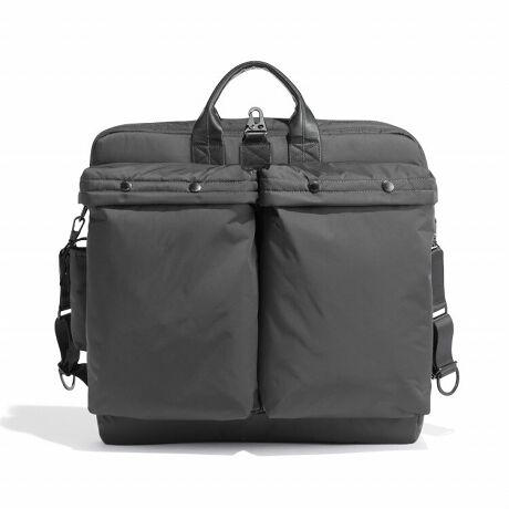 [^:60343]90Nȍ~U.SR̃wN[pƂč̗pꂽf̃wbgobOłɍČfBftHg̃TCY80x̑傫̗p邱ƂŁAJWÂ݂Ȃ炸AIV[ł₷傫ɂȂĂ܂BB4t@C15.6C`PC[łTCYłBɂPCpXy[X݂ATChɂ̓ybg{g܂ݎPꂼ[\BV_[Xgbv͎O\ŁA莝ƌ|̂QWAYŎgp邱Ƃł܂Bnh̓ftHg̃iCł͂ȂAU[֕ύX邱ƂŁANIeBAbv}܂Bi𐋂wbgobO{f́A90Nȍ~U.S.R̃wN[pƂč̗pꂽwbgobO𒉎ɍČiBԎsɂ͂قƂǗʂȂ󏭂ȃfx[XɁAוɎ܂ł蔲Ďdグ܂BIȃ|CǵAXibv{^dlEwʂ̑傫ȃ|PbgEgꂽ}`()ȂǁB90NȑÕfƔrAZLeBƗ֐コ݌vŁAI@\IȃAJ炵fUCۗ܂BɁAIWĩEbhhJɑAssł̎gpz肵DICROS SOLO̗pBiȎƝ@\˔AꂽbNXƎp𗼗Ă܂Bɂ̓xxbg̑fނgpA[ی삵Ȃ獂oBjwbgobO̖͂pA𗽉킷œKǋABꖳ̃fɒa܂B()]̃wbgobÓAwbg[邽߂ɔ}`WdlłBAߔÑ~^[̐iɂAwbĝ䂩^B̕ωɑΉ邽߁AVȋKiƂă}`gĂ܂B