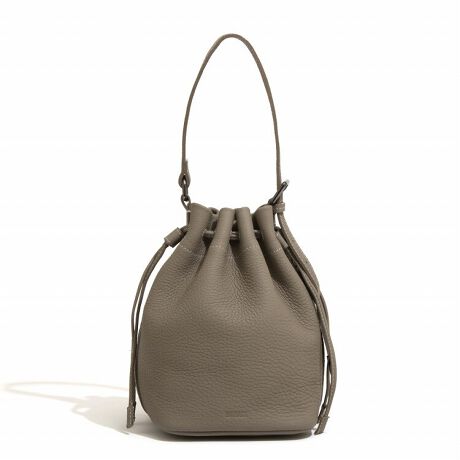 [^:60411]URBAN~OUTDOORe[}ɓssƎRAI/ItV[XɂƂ炦obNEFAWJ郉CtX^CuhwUNTRACKx́wCITY /ECCOxBx̂oɍœKȃC[W[ŃtȃACeUNTRACK炵t@NViuɎdグ̂U[ACeV[YBXg[[̂錵Iꂽfޑʂȋ@\I[ZeBbNȃfUCɗƂ݁Assɐ錻l̐A莩RɉKɂĂ܂B\tgŊ炩ȕ̋vgpCBp\RAȂNGC^[n̒̕ʋ΃obOx̃t@bVACeƂĂ߂łBVvȃfUC̒ɋC̗@\STCY̋В^̃obOłB@\I[KiCU[|Pbg/G݂[ł|PbgBʃANZX/OɃANZXłt@Xi[𑕔BВ^L̏̕õXgXyByUNTRACKzCITY /ECCOKvŒ̉ו[łRpNgobOɎg̗ǂ@\ڂobOV[YB