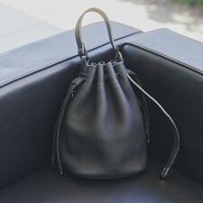 巾着 バッグ レザーバッグ Mサイズ UNTRACK CITY/ECCO