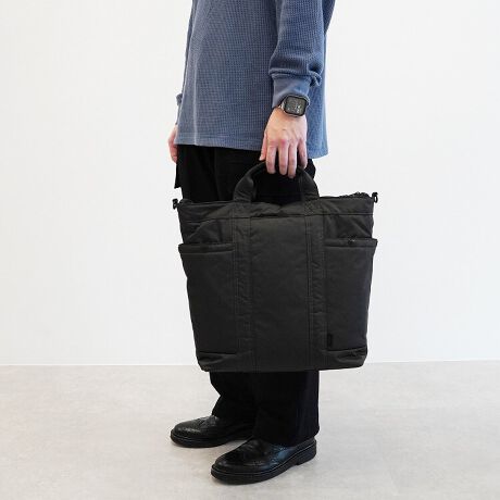 [^:60394]URBAN~OUTDOORe[}ɓssƎRAI/ItV[XɂƂ炦obNEFAWJ郉CtX^CuhwUNTRACKx́wCITY/DSxBXg[[̂錵Iꂽfޑʂȋ@\I[ZeBbNȃfUCɗƂ݁Assɐ錻l̐A莩RɉKɂĂ܂BRToRe|[܂ŕLX^CɎVvt@NViȃACeB|GXe{fBOfނgpAfC[Ɏg₷yʂɃAbvf[g܂B|莝łQWAYdl̃V_[obOB@\yI[KiCU[|PbgzG݂[ł|PbgByA4t@CΉzA4t@C[\BiQl[@ 31.3~23.1cmjyPC[z13.3C`m[gPC[\BiQl[@ W31~H22~D2.5cmjyz̑Oɂ̓I[v|Pbg~QBL[tbN~PB㓷ɂ̓bV|Pbg~QBPC|PbgtByTCh|Pbgz[ɕ֗ȃXibv{^t̃TCh|PbgByQWAYz莝ƌ|ł2WAYdlByV_[xgzV_[xgtBEE\ByDJzV_[xgɂDJtB`[L[z_[₿ƂMAȂǂt̂ɕ֗łByeʁz16LBUNTRACK/ CITY/DSVbNȃfUCɌy|GXe{fBOfނ̗pALvȂǂ̃AEghAɂCITYɂnރV[XȃobOV[YłB