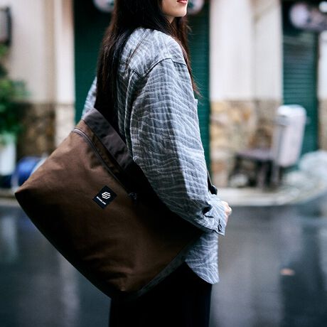 [^:60323]XP[gtpbNb20LV_[obOo^fUC̃XP[g{[hfUCǓwƋJobOV[Y2eItɎĂeʃfUC20L̑eʁ}`LtHŁÂ݂ו[BXP[gMA͂Aʊw◷sɂ҂IhNz_[tŎpybg{g܂肽ݎP𗧂ĂĎ[łz_[tBoꂪX[YŁAړKIFSl݌vɂ͖邢IWJ[̐n̗pAוɌIɂ͔ˍނD荞݁AԂ̈SɂzBXP[gigɍœKIXP[gp[Nł̎gp͂AXEAEghAɂ􂷂pIȃfUCBXP[^[̂lߍ񂾖\V_[obOł