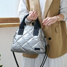 リズデイズ(LIZDAYS)の【LIZDAYS】キルティング  ナイロン 2ＷAＹ ラウンド型 バッグ