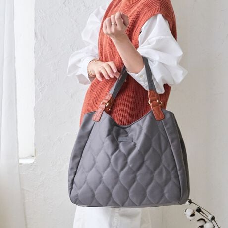 [^:lz-71509]וĐڂcȕɂI3Xy[XŐڏɂȂg[gBt@Xi[JɂȂC[B5TCY[\I|Pbg[Ă܂BO㗼ɂ̓}OlbgŊȒPɊJł[Xy[XBTbƎoĕ֗łInh͌ʂ₷߂̐݌vɁBӂƂLeBOȝH̍xiCfނgpBʋΒʊwE}}obOȂǕLgIyTCYicmjzF28AꕝF34.5A}`F15.5nh荂F25.5A蒷F47cmydʁigjz490ydlzJF(C)t@Xi[A(O㗼)}Olbg{^FI[v|Pbg~2At@Xi[|Pbg~1OFt@Xi[|Pbg~1yfށziC()APUTCY͓XuOTCYłB^O̕\LƂ͈قȂꍇ܂Biɂ̍ꍇ܂̂ŗ\߂Byӓ_zfނ̐A̓̂܂BXł̓[J[疧Ԃœ׌Aȉēx܋lߒvĂ܂̂ŁAXɂ鏤iƂ͈ႢÂ܂B̂gpAȂǂŋCɂȂ͂قƂǊȂȂ܂̂ł܂B􂢂͔Aꂽꍇ͊@ĉBʐ^̏iƎۂ̏i̓uEUɂāAFقȂꍇ܂̂ŁA\߂܂B