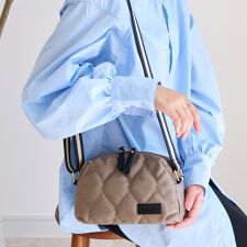 【LIZDAYS】ショルダーバッグ お財布バッグ お財布ショルダー 撥水