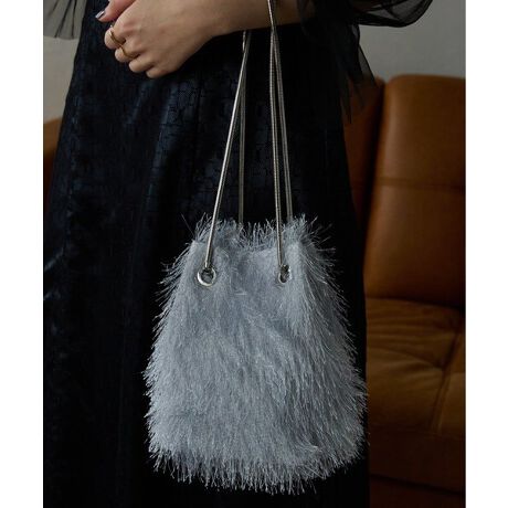 [^:137500015]Detailقǂ悢ԂȃTCYƁAt@[̂ӂӂ튴V_[obOƂĂnhobOƂĂg2WaydlBDesignERpNgǃX}z₨zȂǕKieʂŁAfC[płEgh̃t@[fUCOccasionǂ̃IP[WV[ɂIXXBY߁AghBVvhXɂAhbV[ȃhXɂSpecificationTCYFW:24cm H:21cm D:10cm--------------------A̂FsilverF CgO[AO[goldFubN~S[hAx[W--------------------EJF}OlbgEO|PbgFȂE|PbgFȂE2WAY:`F[̒ɂ\