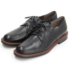 レースアップシューズ