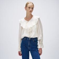 【手洗い可】ラッフルフリルブラウス