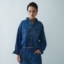 【手洗い可】ライトデニムクロップドシャツ