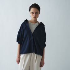 【手洗い可】サテンシャツ