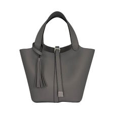 タッセル付きトートバッグ