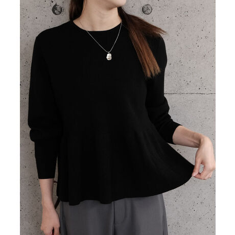 [^:mw00305]pointwɕԏiȃp[{^ɌĂӂLtAVGbg_炩̂ɓވ芴̂郊ujbgfށdetailwォ猩fGȎd|͂́uobNp[tAjbggbvXvBwɂꂽp[{^AӂƂpxGKgȕ\̂Al̏炵ЂƉĂ܂BEGXg肪悭iĂ邩AɌčLtACRɑ̂̃VGbgJo[؂₩ɍLADȓoB芴ȂAƂۂc邻́A܂ɃIItpŊ􂷂㎿1łBfabric芴̂jbgfނ́ẪC悭Ȃ_炩ޔGłB