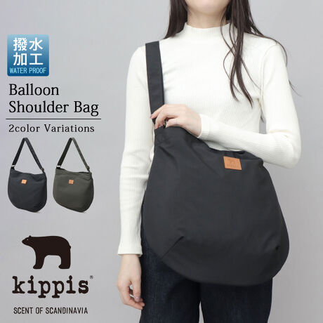 [^:LFC-171]JWAǁALCځKippiso[V_[ĝ݂郂`[tꂽJ[g̃eLX^CfUC̖͂kuhgkippisiLbsXjh́AV_[obOBpɃ^bN̓Aӂ藧̓Iȃo[tH́B[Xy[X́A`STCYcɂ܂AeʃTCYdɕ֗ȃ|Pbg𑽐Ă̂ŁAdĂACeAqɂȂ肪ȍׂACeAڂĎ^т\BRbgCNȝiCngpĂ̂ŁAfC[[XE^E[XAEghA܂ŕL􂵂Ă܂BPoint 01VvȌڂȂALV[Ń}`ɎgV_[obOB}`Ƀ^bN̓A̓IȊۂ݂̂AۂĂƂVGbg̃{fBɁAuhACŔu낭܁v^pb`|CgBPoint 02[Xy[X́AA4TCỸt@CGyɎ܂TCYBוƁAۂ݂oāA炵tHɁBPoint 03ɂ́A̎[ɕ֗ȃt@Xi[|PbgɉAdɕ֗ȃI[v|Pbg~5BׂACedāALCɎ^т\BPoint 04J́AXibv{^dlBFǂAו̏oX[YBlߍłA܂܂Point 05V_[Xgbv͕L̒߂\BPoint 06fނɂ́ARbgCNŃ\tgȎ̃iCngpBH{Ă̂ŁAJ̓łCyɎgĂN`ByʂŁA̕Sył̂|CgPoint 07eɃAeB[NS[h̃^p[cgpAVvǂƍȑl̃fUCBgpוƓA傫߂̊ԌłBfC[[X͂AA4TCYyɎ܂TCYȂ̂ŁAʋ΁Eʊwp̃obOɂ߂łBւIc|[`EӂȂǁAוȂ肪ȃppE}}̃yAcobOƂĂVvŉ߂ȂfUCȂ̂ŁA킹I΂ĝǂłBbɂȂĂ؂ȕA̓̃v[gMtgɂXybNFXibv{^/|PbgFt@Xi[|Pbg~1, I[v|Pbg~5/@㉡F37.0cm/F39.0cm/V_[xgF~115.0cmiŒj/fށiCiHjd/ eʁ225O/ 3bg/Y