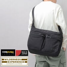 ショルダーバッグ 大容量
