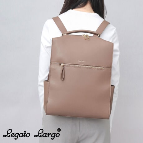 [^:LFC-167]ڂ@\g蔲Q̗DGbNu炵gȂobOv RZvǵgLegato LargohAlڂȂ̂ɁA@\[͂˔bNTbNoBA4TCYyɎ܂AigɒxǂTCYB13C`܂őΉPC[|Pbg}EXۂ܂}EX|PbgȂǂĂ̂ŁAו̏Z߂āALCɎ[\BVvPC[bŃAe[NݑΖȂǂPCE}EX̎^т̑Љl͂̕AƂu`Ȃǂŕi^ubg^ԂƂ̑wɂ҂ȃACeBPoint 01𐶂ƋPĂguCgobOhV[ÝAVvȃbNTbNB悭򊴂̂鐶nƁAɎ{ꂽS[h̃p[c̉؂₩ȑlȕ͋ĆBPoint 02\nɂ́A炩ȎG̍vgpB̂AƂŁA^ꂵɂ̂|CgBPoint 03C[Xy[X́AA4TCYyX[\B}`̂ŁA`{bNX⃁CN|[`[ł܂BPoint 04C[Xy[Xɂ́Aprɍ킹Ďgo|PbgBPC[|Pbgm[gPC^ubg̎[ɍœKȁAXibv{^tNbV|PbgB13C`܂ł̃m[gp\R[\BE^NbVŁASĎ^тł܂BI[v|Pbg荂̂I[v|PbgBނdĎ[ɂ֗B݂邵t@Xi[|Pbg}EX܂t@Xi[|PbgBׂނ̎[ɂPoint 05J́AR̎^̃t@Xi[dlB傫ĴŁAו₷AoyXBPoint 06tgɂ́At@Xi[|PbgzuBnJ`eBbVȂǁATbƎoACe̎[ɕ֗Bt@Xi[ɂ́AU[fނgptB₷AX[YɊJ\Point 07obOO̗TChɃI[v|PbgB܂ݎP{gނ̎[ɕ֗BPoint 08V_[xg̓obOƓngp炵fUCB̓̃R[fɍ킹Ē̒߂\BPoint 09obO̒ꕔɐcނĂ̂ŁA莩̂|CgPoint 10obOʂ́hLegato Largoh̑fSCȂ|CgBSƊeɎgpĂp[ćAS[h̃J[OŃb`ȕ͋CɁgpƂRpNgȃfUCȂAڈȏ̎[͂łBPCX[u}EX[|PbgȂǁALxȃ|Pbgłdł̂ŁAƂĂ֗Bꂢ߂ȃR[fJWAX^C܂ŁALX^COɍ킹₷fUCłB}CR[fɂigɂ͂Ax̂o|◷sAʋ΁Eʊw̃^E[XJtFł̃[g[NArWlXV[ȂǕL􂵂Ă܂B}U[YobOE}U[YbNA̓̃v[gɂ߂łIXybNFt@Xi[/O|PbgFt@Xi[|Pbg~1, I[v|Pbg~2/|PbgFXibv{^tNbV|Pbg~1, I[v|Pbg~1, t@Xi[|Pbgi݂邵j~1/@㉡F28.0cm/ꉡF29.0cm/F36.5cm/ԌiNbV|PbgjF25.0cm/}`F9.5cm/V_[xgF~91.0cmiŒj/fށ|E^iPUj/dʁ665~685O/J[ɂďdʂɎ኱̍܂B/eʁ10bg/Y