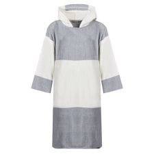 ルフタ(LUHTA)のULAPALLA PONCHO