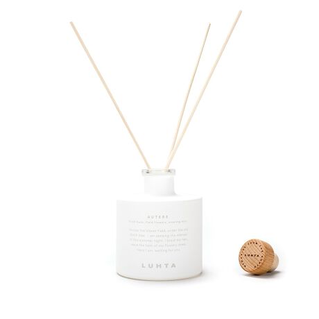 [^:26003 320 980]̍ɉẲԁXƏdȂAzIȌΔȂ̗[BÎɕYAdk̋LZfBt[U[B