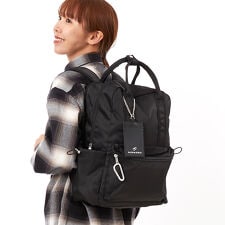 サロン ド ルヴァン リュックサック