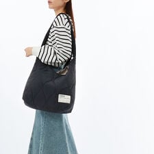 サロン ド ルヴァン BROWN THEATRE PRODUCTS キルティングトートバッグ